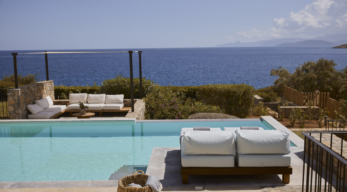 Thalassa 3 bedroom villa private pool at St Nicolas Bay, Crete with stunning outside space