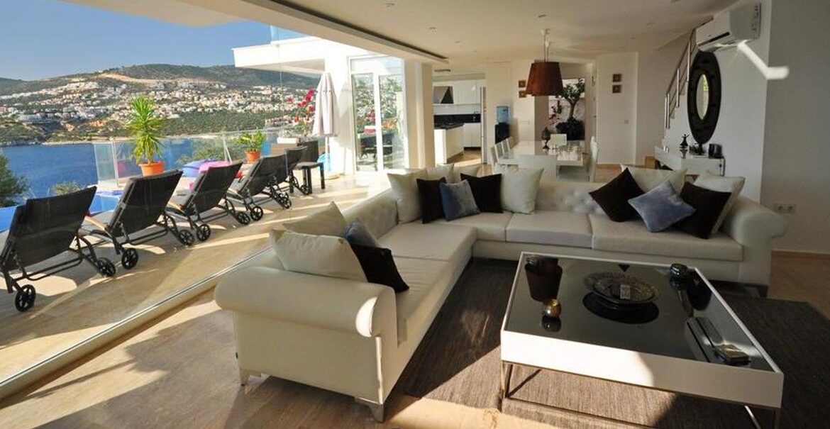 Villa Lumineux lounge