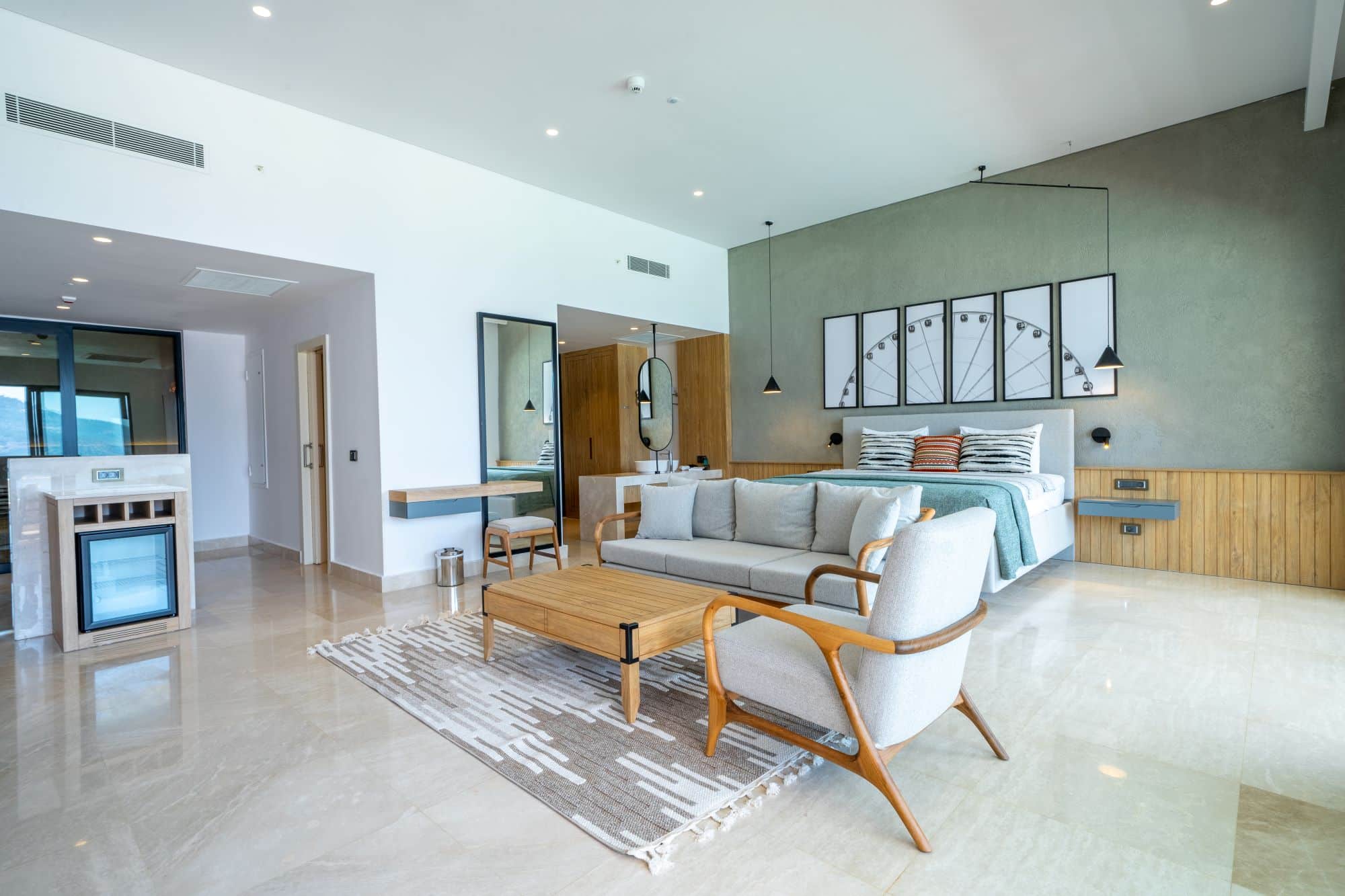 Junior Suite Master Bedroom