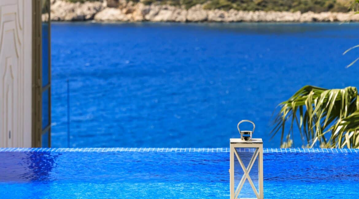Sea gazing from Villa Naz