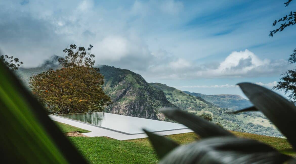 Thotalagala widescreen views and stunning infinity pool