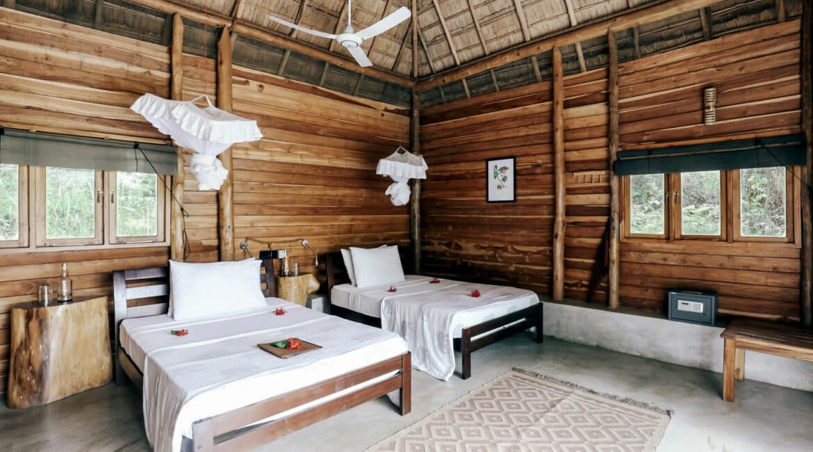 Gal Oya twin bedroom in the Family Suite