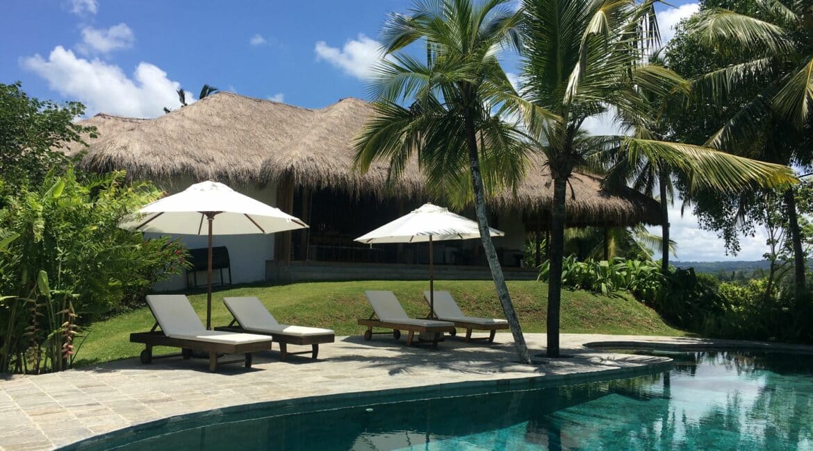 Tekanda Lodge lodge and swimming pool views and vibes