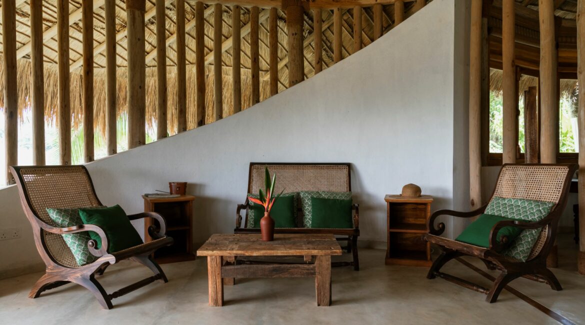 Tekanda Lodge Seating area in Cabana Kale