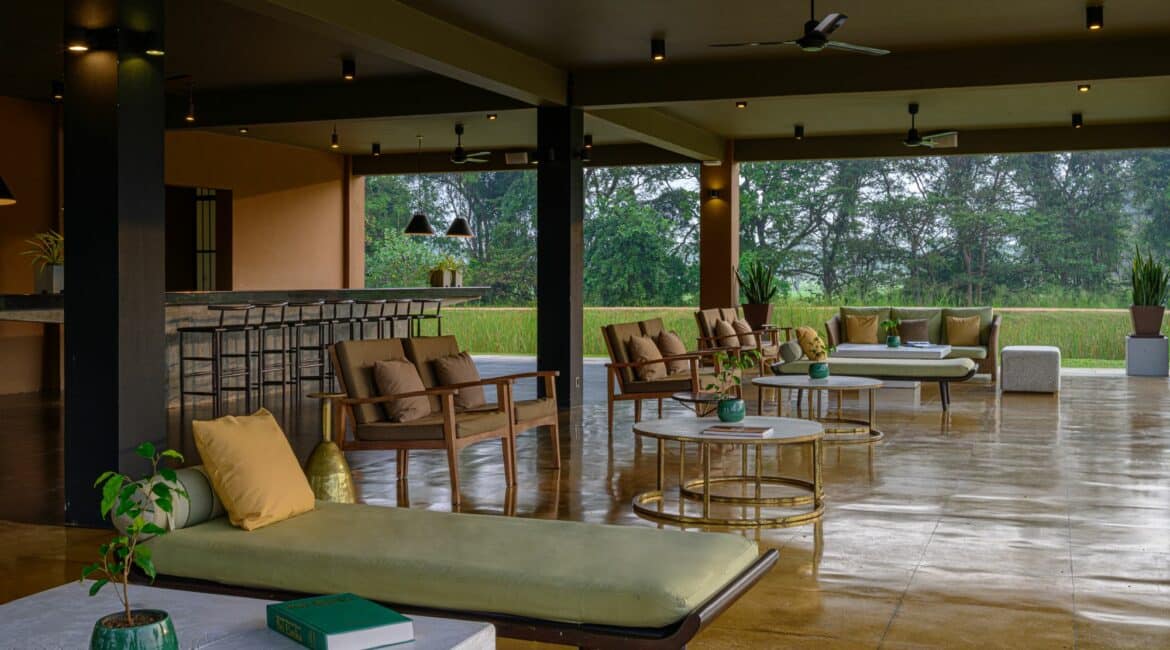 Water Garden Sigiriya Verandah style bar