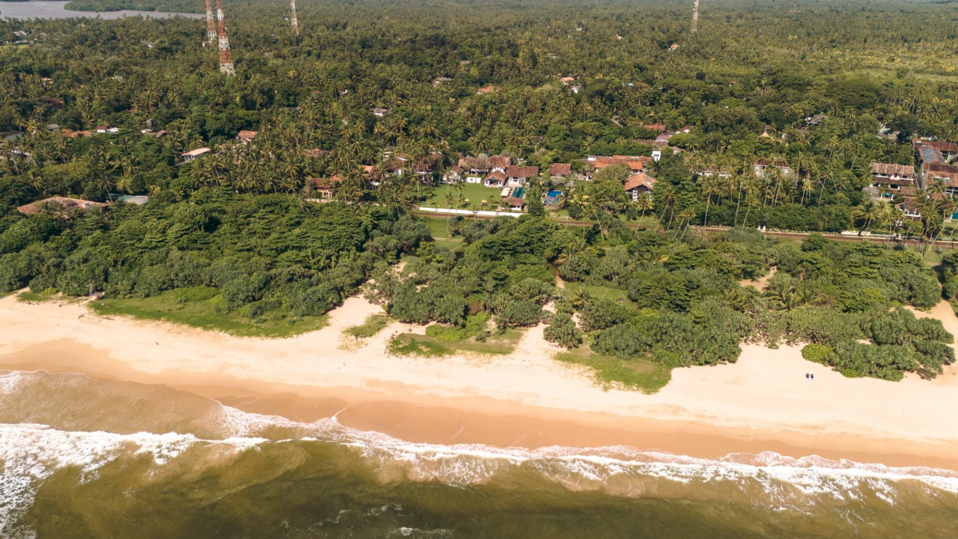 The Villa Bentota stunning position and close proximity to Bentota beach