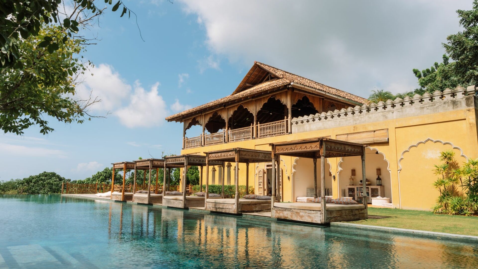 Malabar Hill, Sri Lanka – striking contemporary architecture and elegant swimming pool set in close proximity to the southern coast.