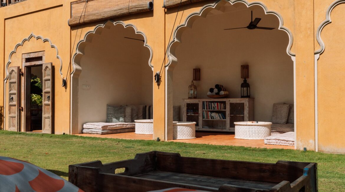 Malbar Hill Sri Lanka gorgeous gardens and shaded areas for relaxing