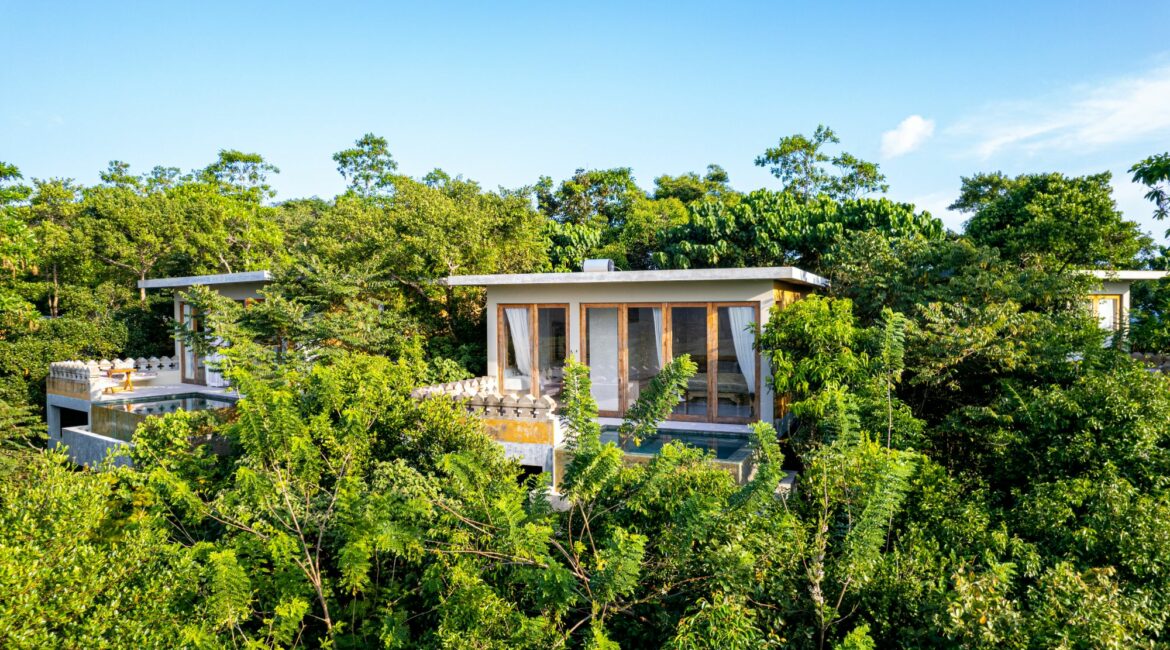 Malbar Hill Sri Lanka Pool Villa set within the jungle setting