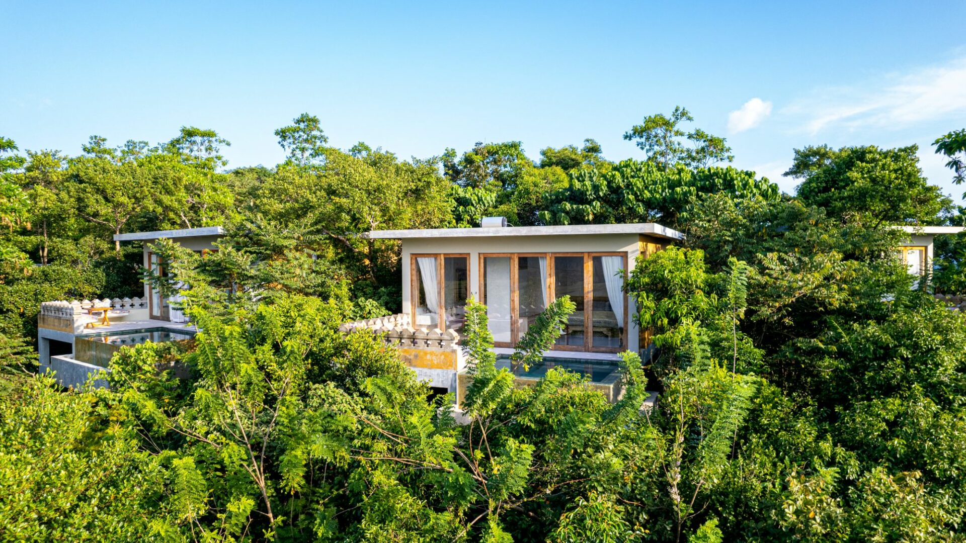 Malbar Hill Sri Lanka Pool Villa set within the jungle setting