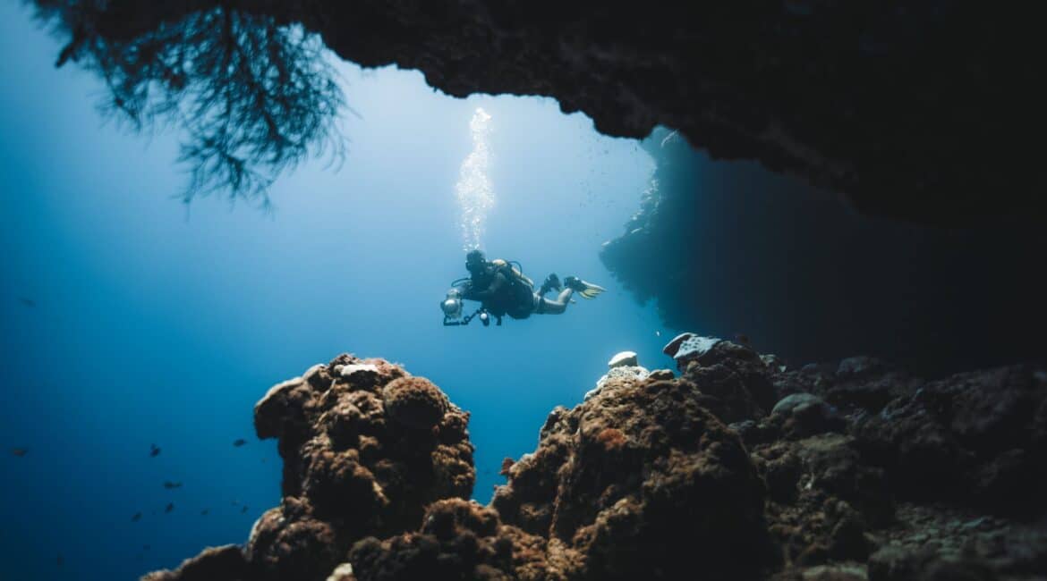 Komandoo Island Resort & Spa incredible diving experiences