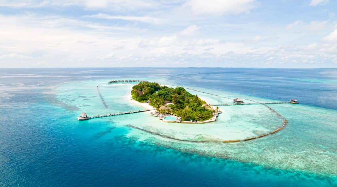 Komandoo Island Resort & Spa glorious Indian Ocean seacapes