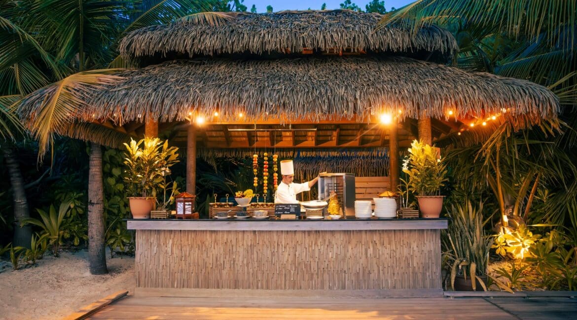 Komandoo Island Resort & Spa Falhu Buffet Restaurant stunning hanging kebabs against a jungle backdrop
