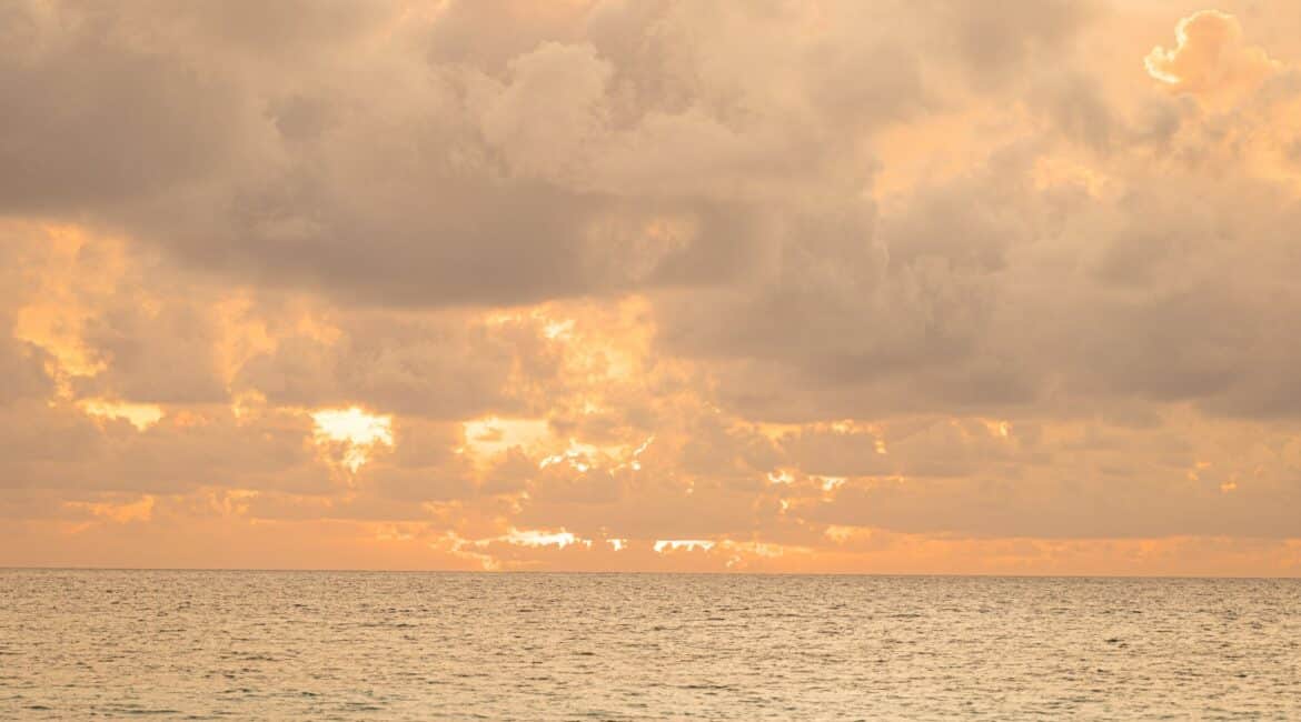 Makunudu Island Maldives dusty pink sunsets