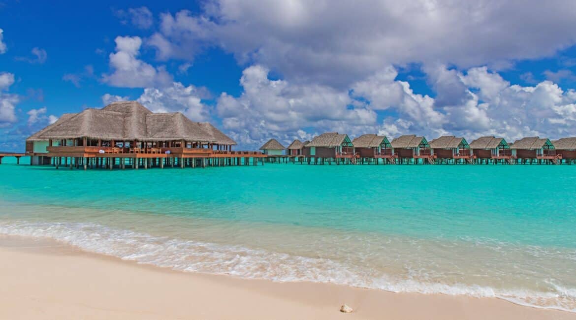 Ralu Resturant and Ocean Villas Heritance Aarah Hotel Maldives