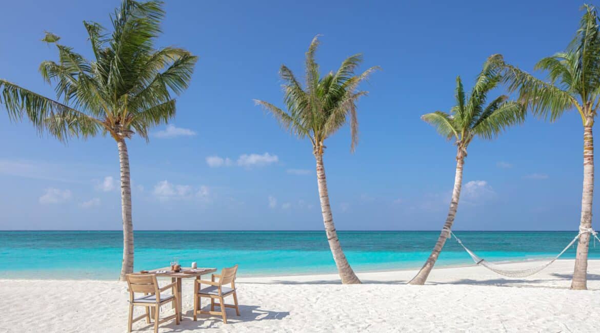 Ginifathi by day Heritance Aarah Hotel Maldives