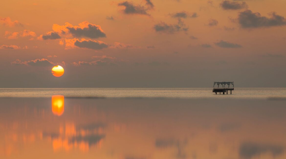 Baros Maldives gorgeous sunset views