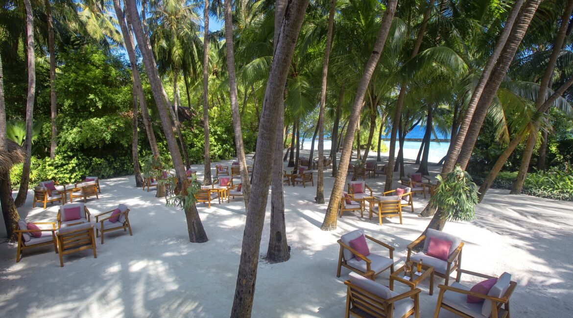 Baros Palm Garden Day alfresco seating area