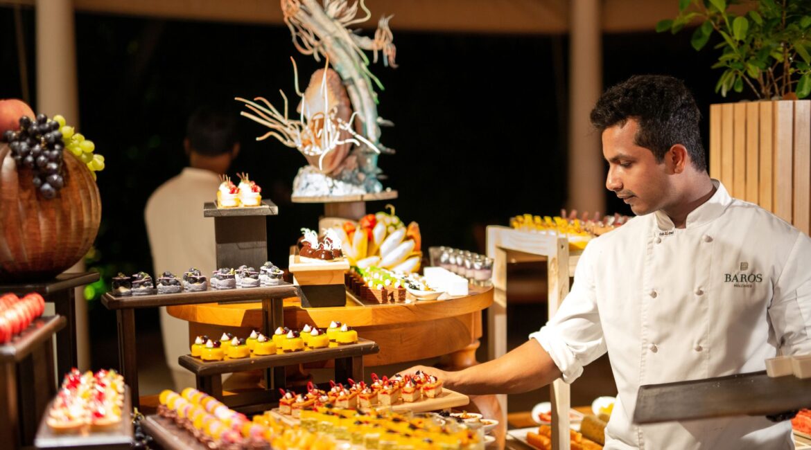 Desserts buffet 1