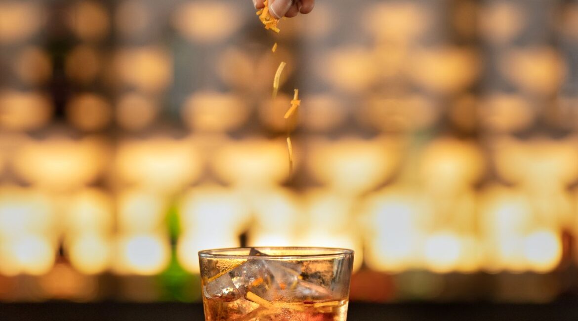 Sails bar drink