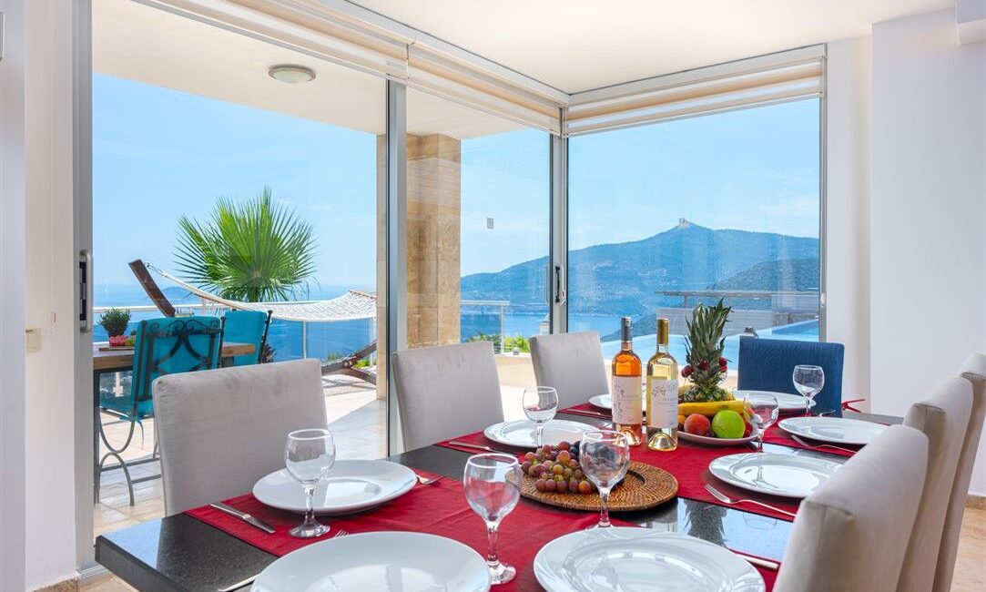 Villa Kayra in Kalkan dining room overlooking the pool terrace