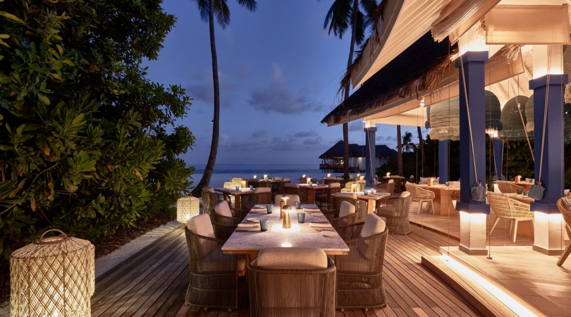 Arabian Grill dining alfresco Finolhu Maldives Luxury Resort