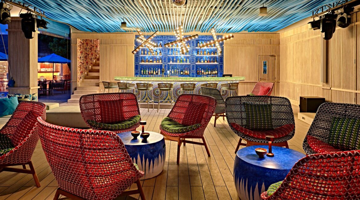 beach bar relaxed evening environs Finolhu Maldives Luxury Resort