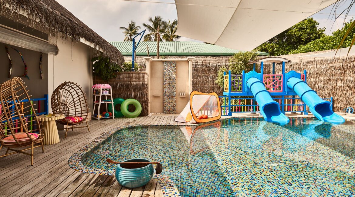 Finolhu Maldives Luxury Resort Oceaneers Club