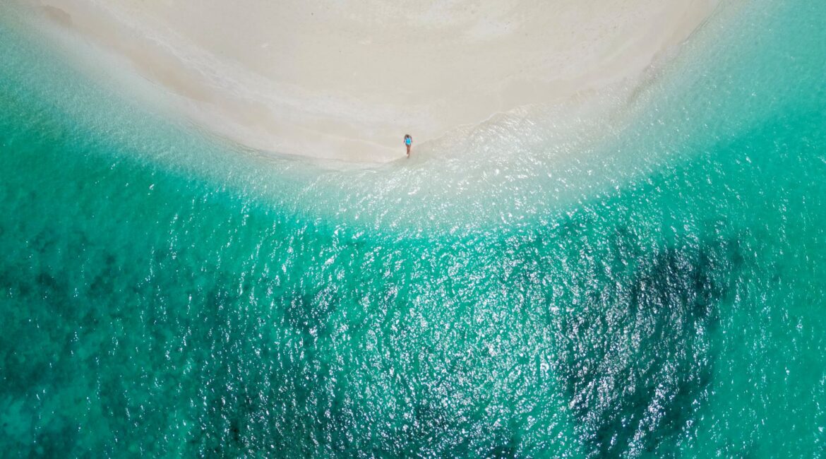 Spectacular drone footage of experiences to remote beach in the Maldives from Reethi Faru Resort