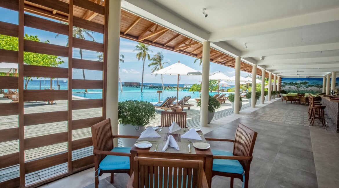 Reethi Faru Resort - Raalhu Cafe