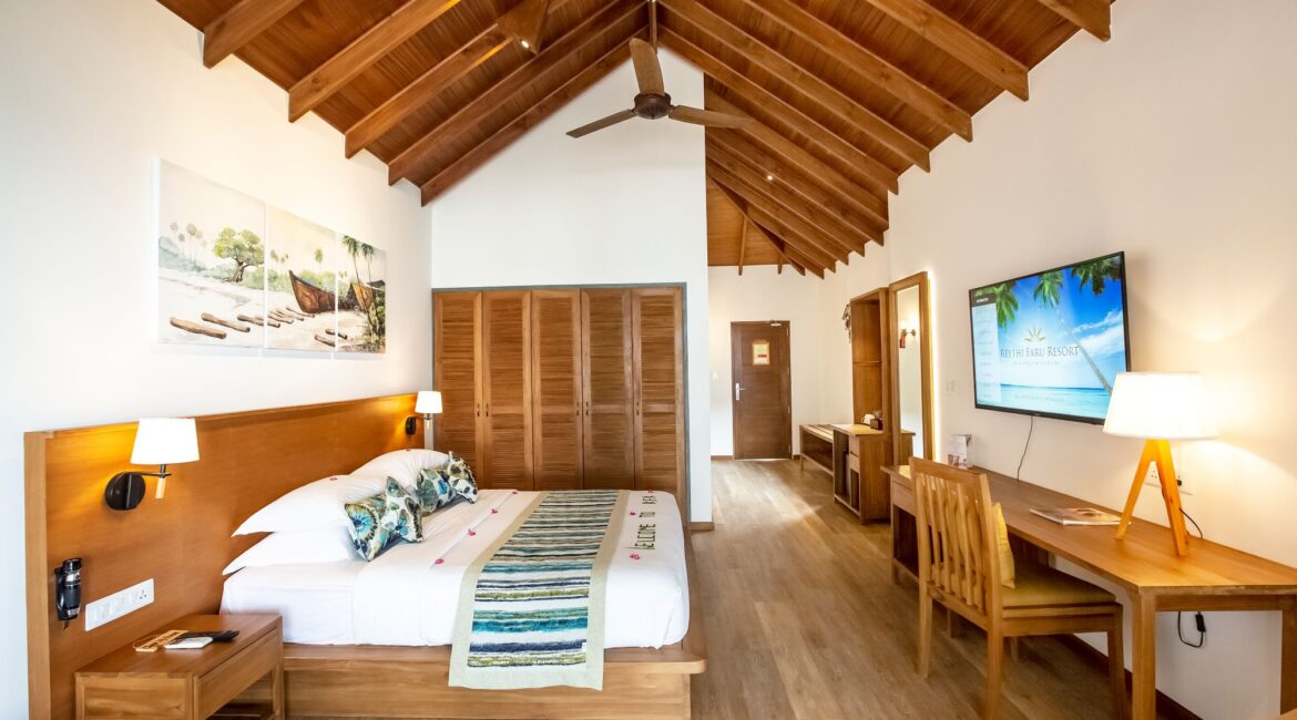 Garden Villa Reethi Faru Resort Maldives