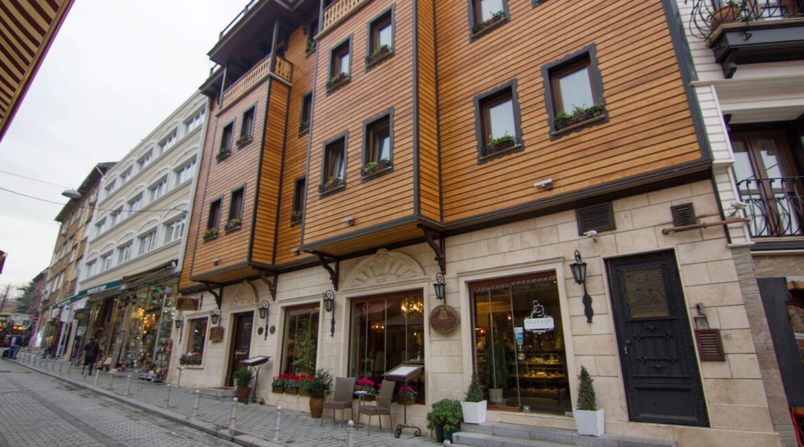 Exterior of Sirkeci Mansion family-run boutique hotel in Sultanahmet, Istanbul