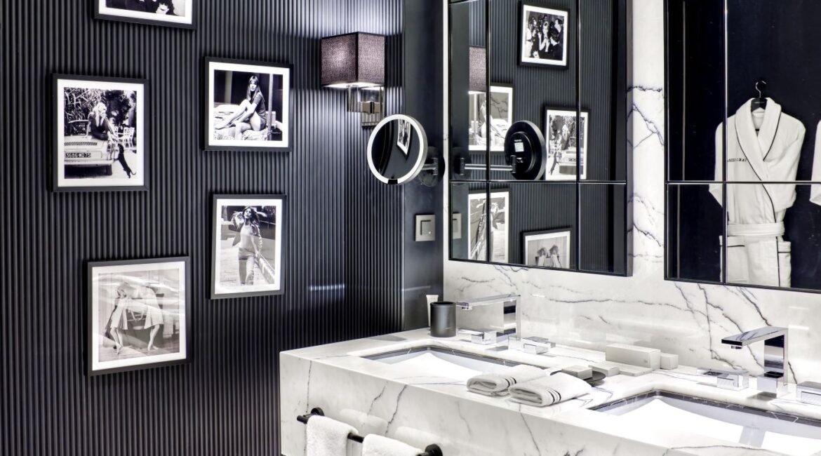 Premiere Suite and City Suite bathroom at Vakko Hotel & Residence Nisantasi Istanbul with marble vanity