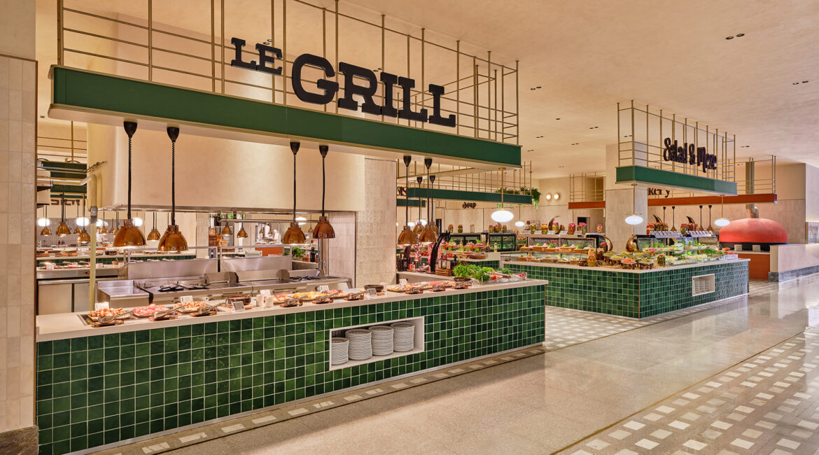 Mad Med buffet restaurant Grill at XO Cape Arnna resort in Fethiye