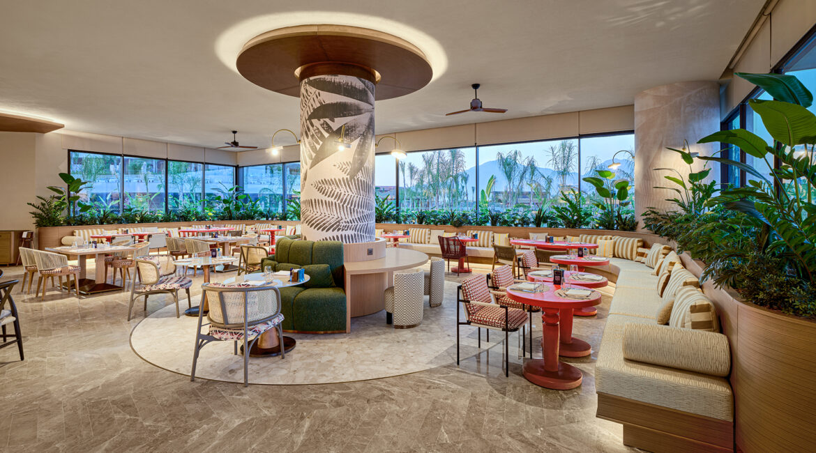 Main buffet restaurant Seasons by XO Gastro at XO Cape Arnna resort in Fethiye