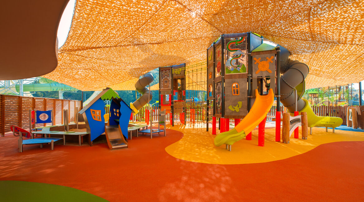 Indoor playground and activity zone at Lumi’s Kids Club at XO Cape Arnna