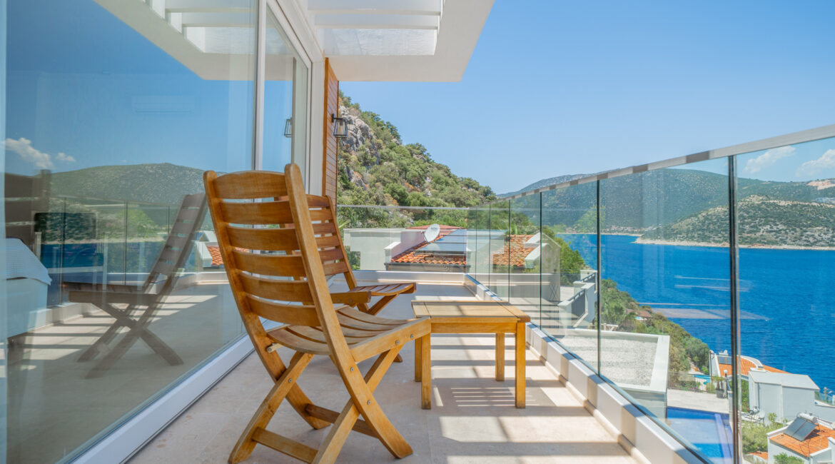 Beautiful balcony with wonderful sea views Villa Cennet Koy Kalkan
