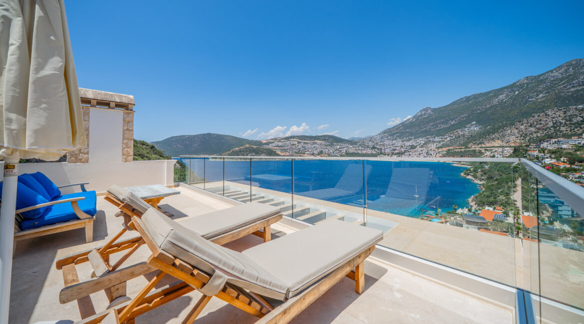 Terrace at Villa Cennet Koy Kalkan with outdoor dining and panoramic views over Kalkan Bay