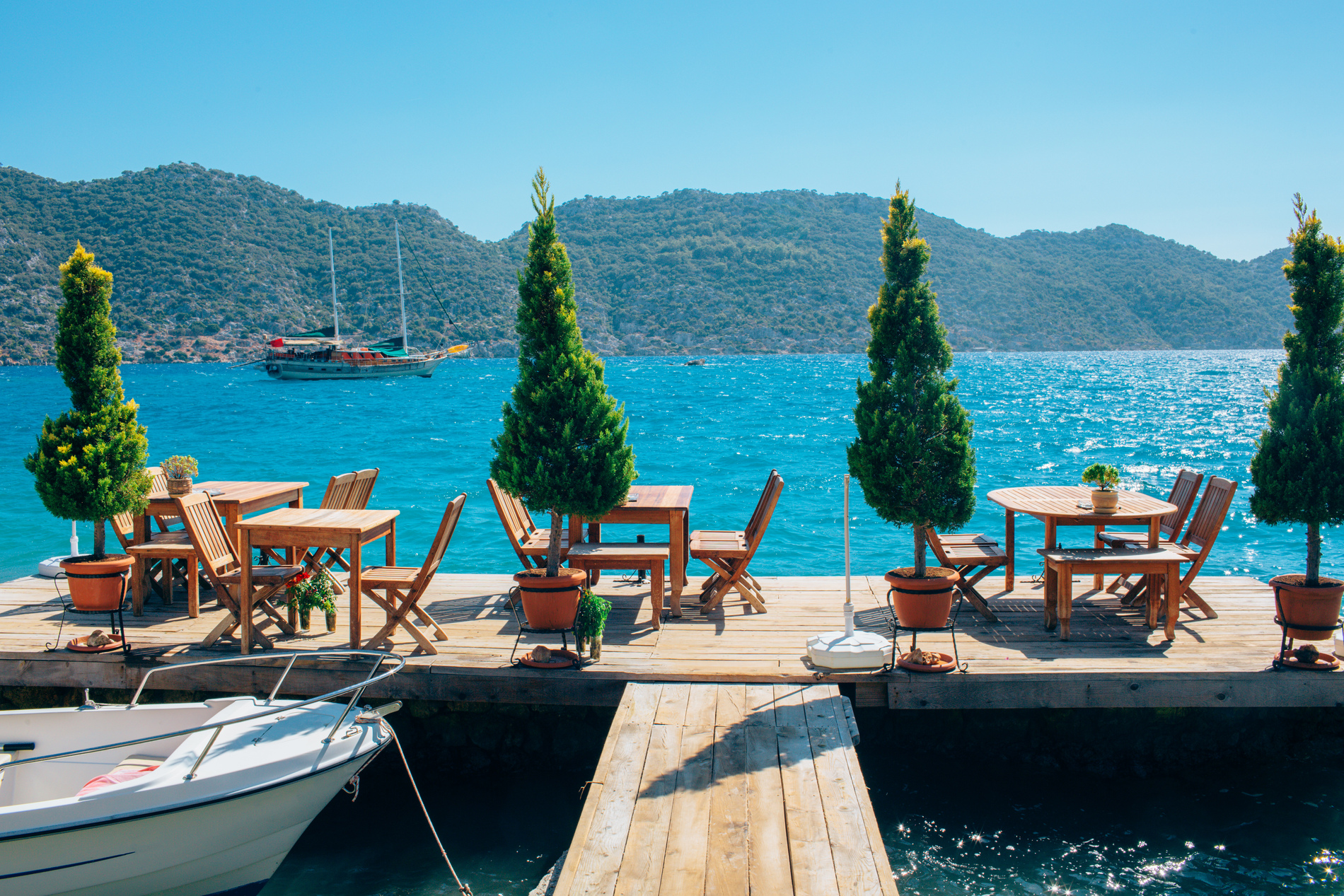 Waterside restaurant dining in the Kekova region with sea views