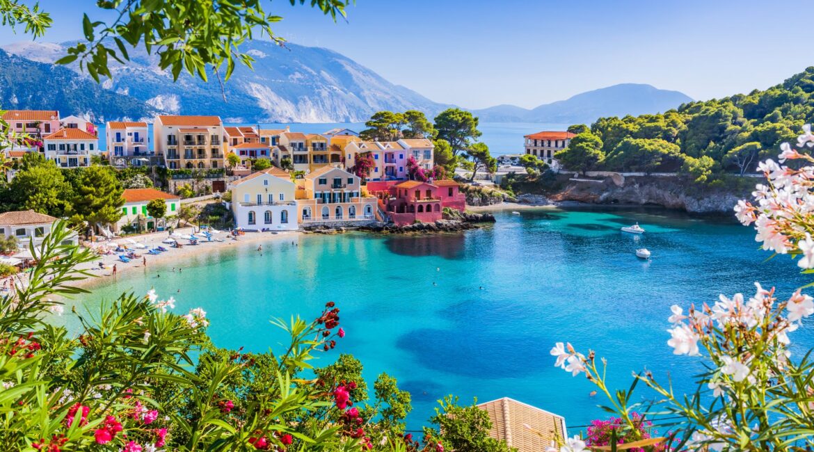 assos-waterside-dining-kefalonia.jpg