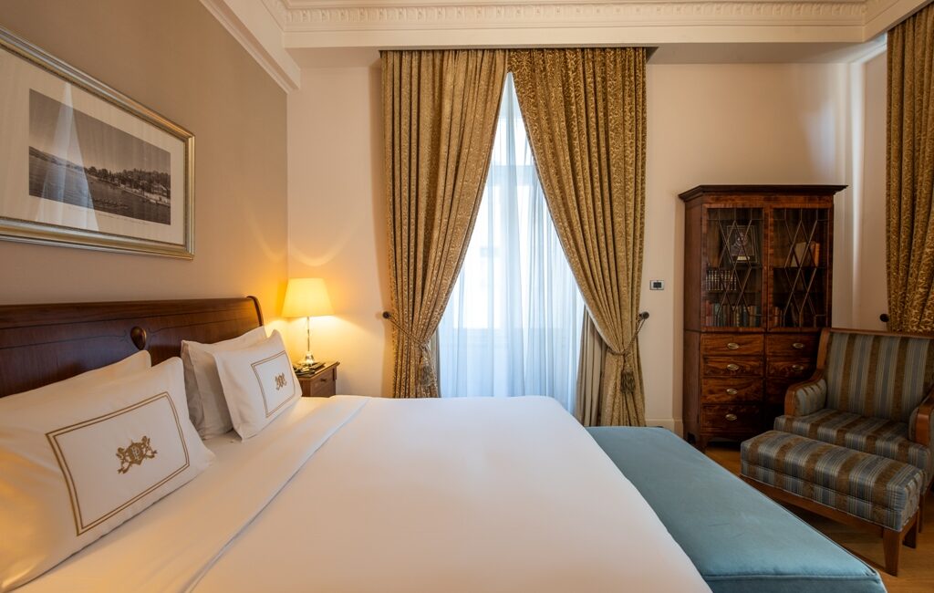 Ernest Hemingway Suite bedroom at Pera Palace Hotel Istanbul