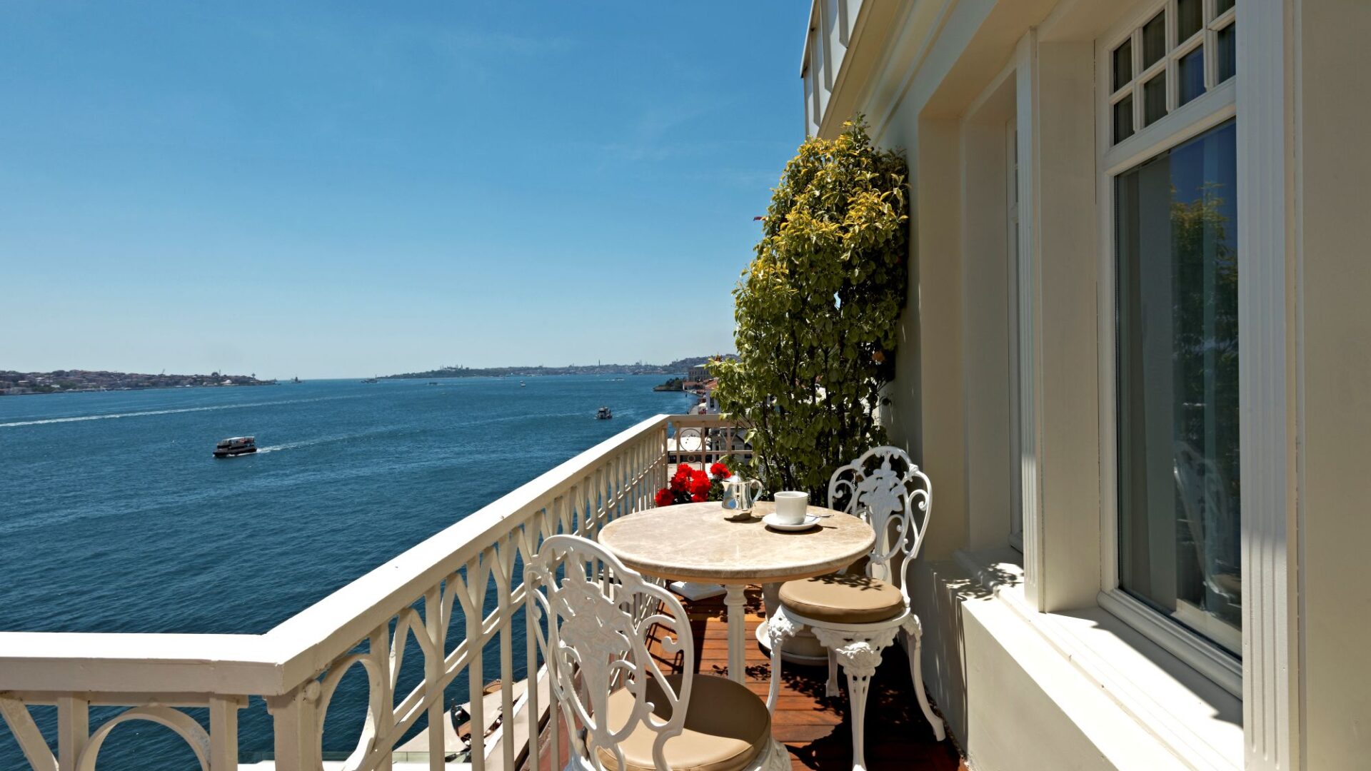 Private penthouse terrace overlooking the Bosphorus in Istanbu