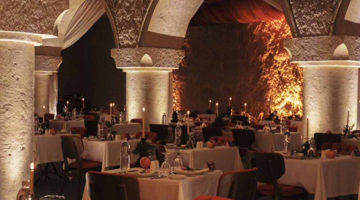 Elegant cave dining room at Yunak Evleri Cave Hotel